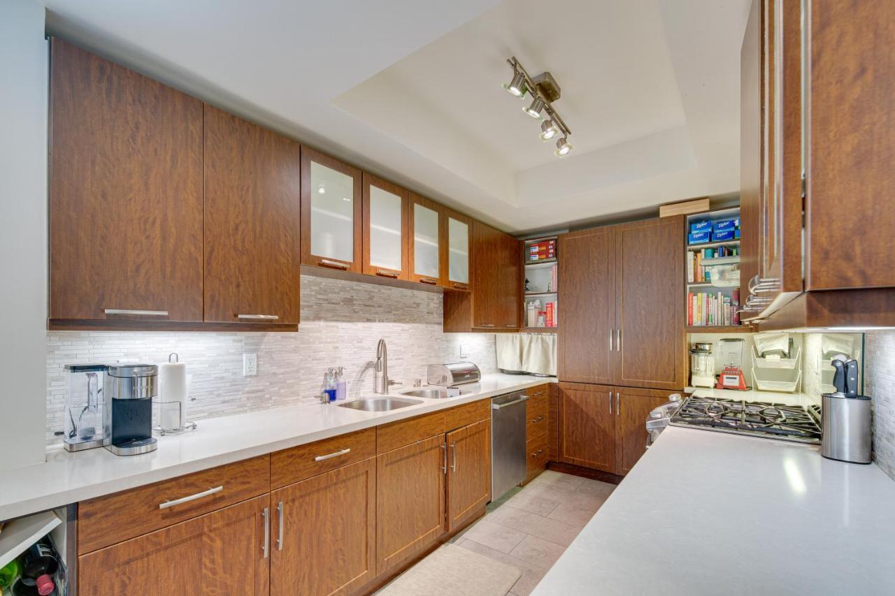 Modern Beverly Hills Townhome 5 Mi To Hollywood! Лос-Анджелес Экстерьер фото